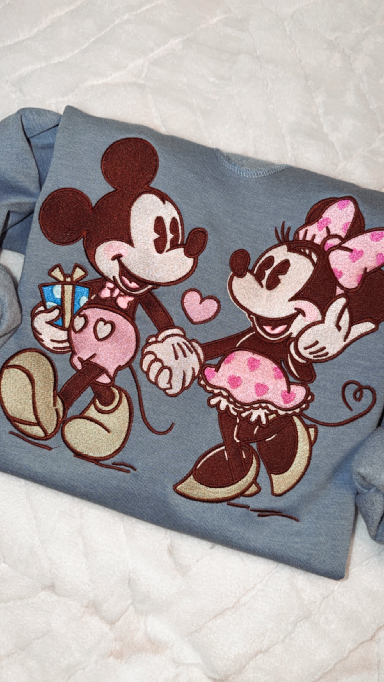 Strolling Embroidered Sweatshirt